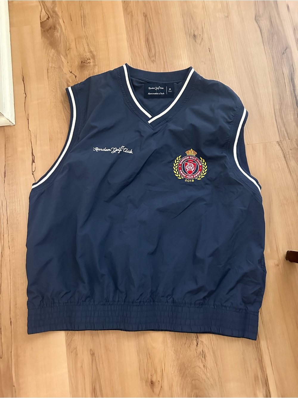 Abercrombie Random Golf Club vest